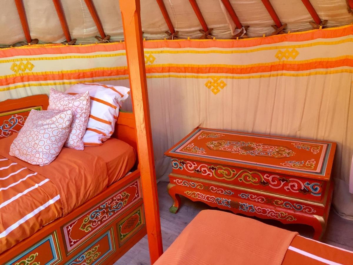 Yourte Mongole Huriel Екстериор снимка